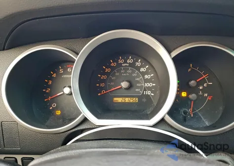 2008 Toyota 4Runner Sr5 z USA, uszkodzony, nr VIN JTEBT14RX80069526